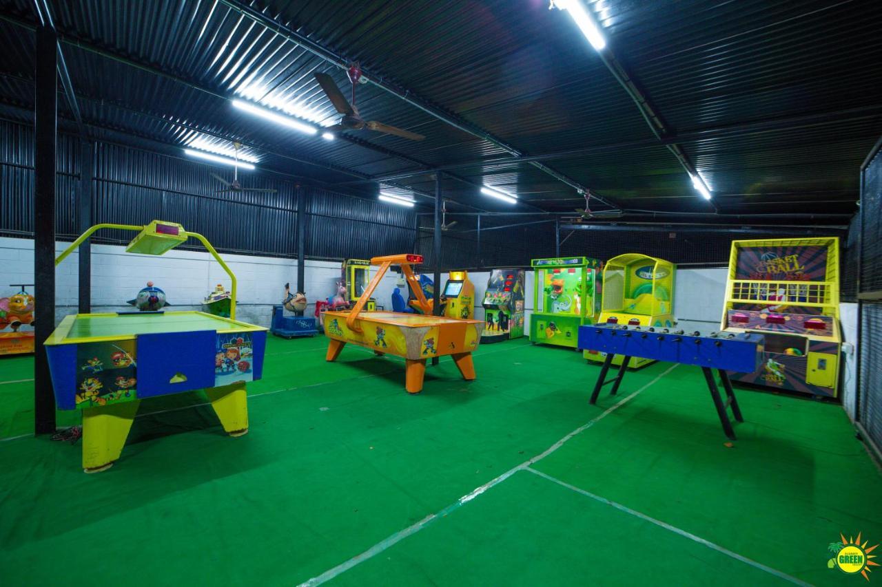 Summer Green Resort Hyderabad Bagian luar foto